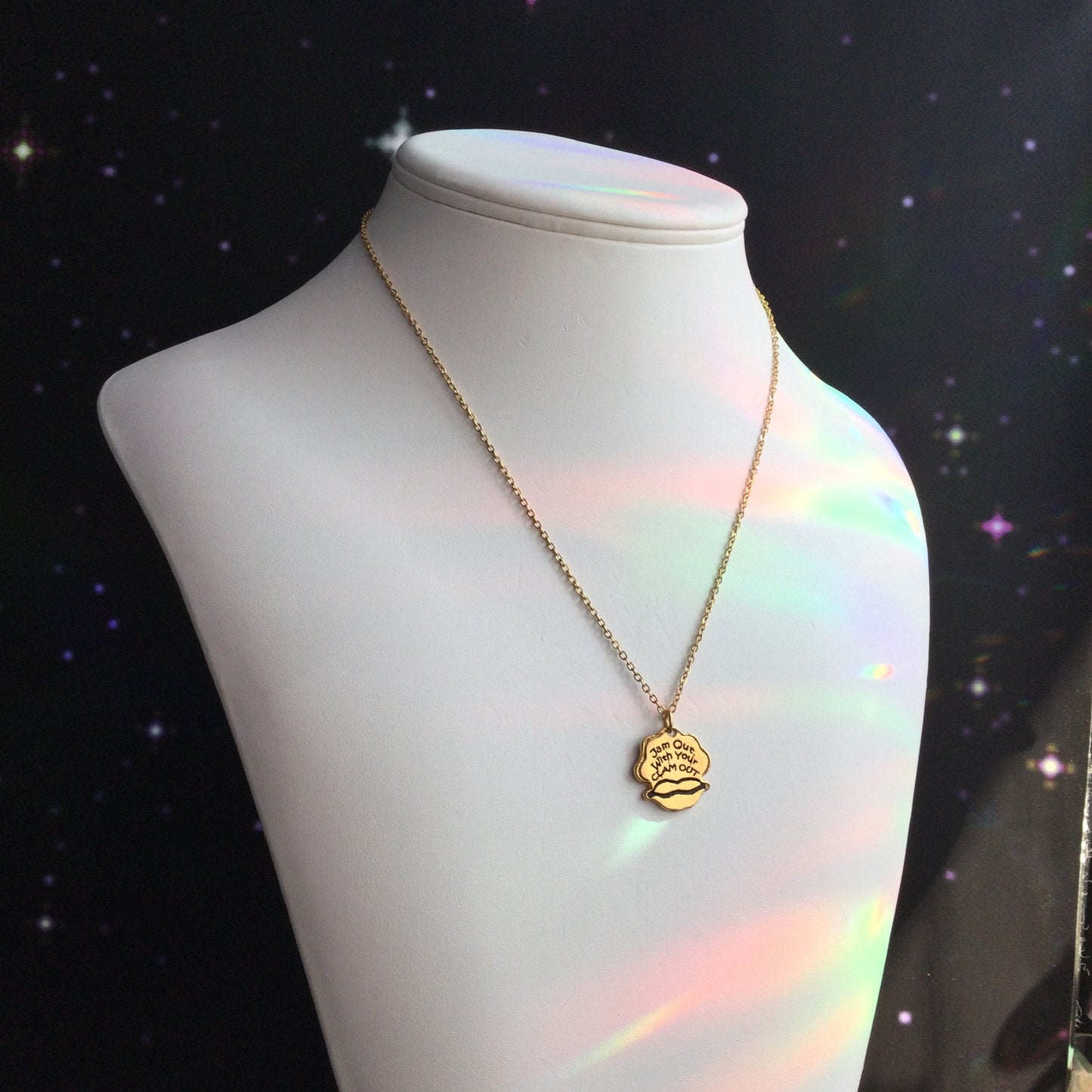 Jam Out with your Clam Out Seashell necklace